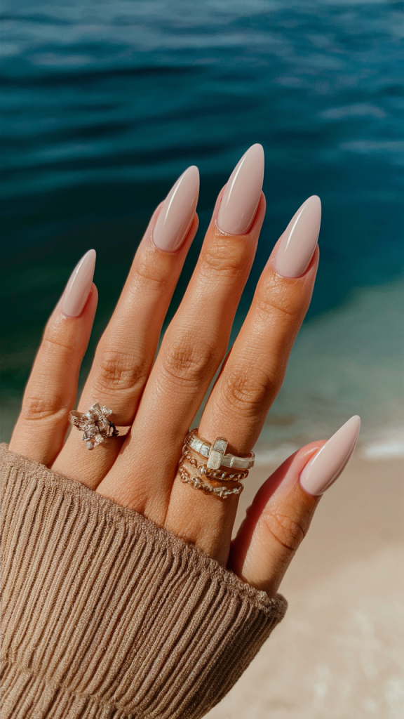 15 Vacation Holiday Nails. Beach, City & Resort Nail Ideas in One Guide. Vacation Manicure Ideas That Feel Effortless