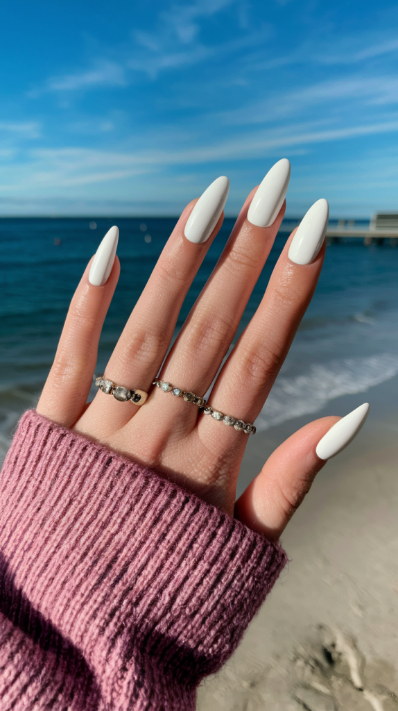 15 Vacation Holiday Nails. Beach, City & Resort Nail Ideas in One Guide. Vacation Manicure Ideas That Feel Effortless